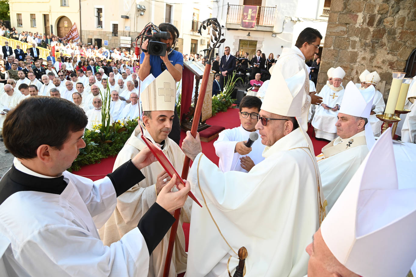 Fotos: Ernesto Brotóns, nuevo obispo de Plasencia