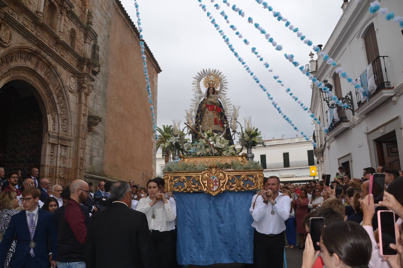 Fotos: Multitudinaria despedida a la Virgen de la Estrella en Los Santos