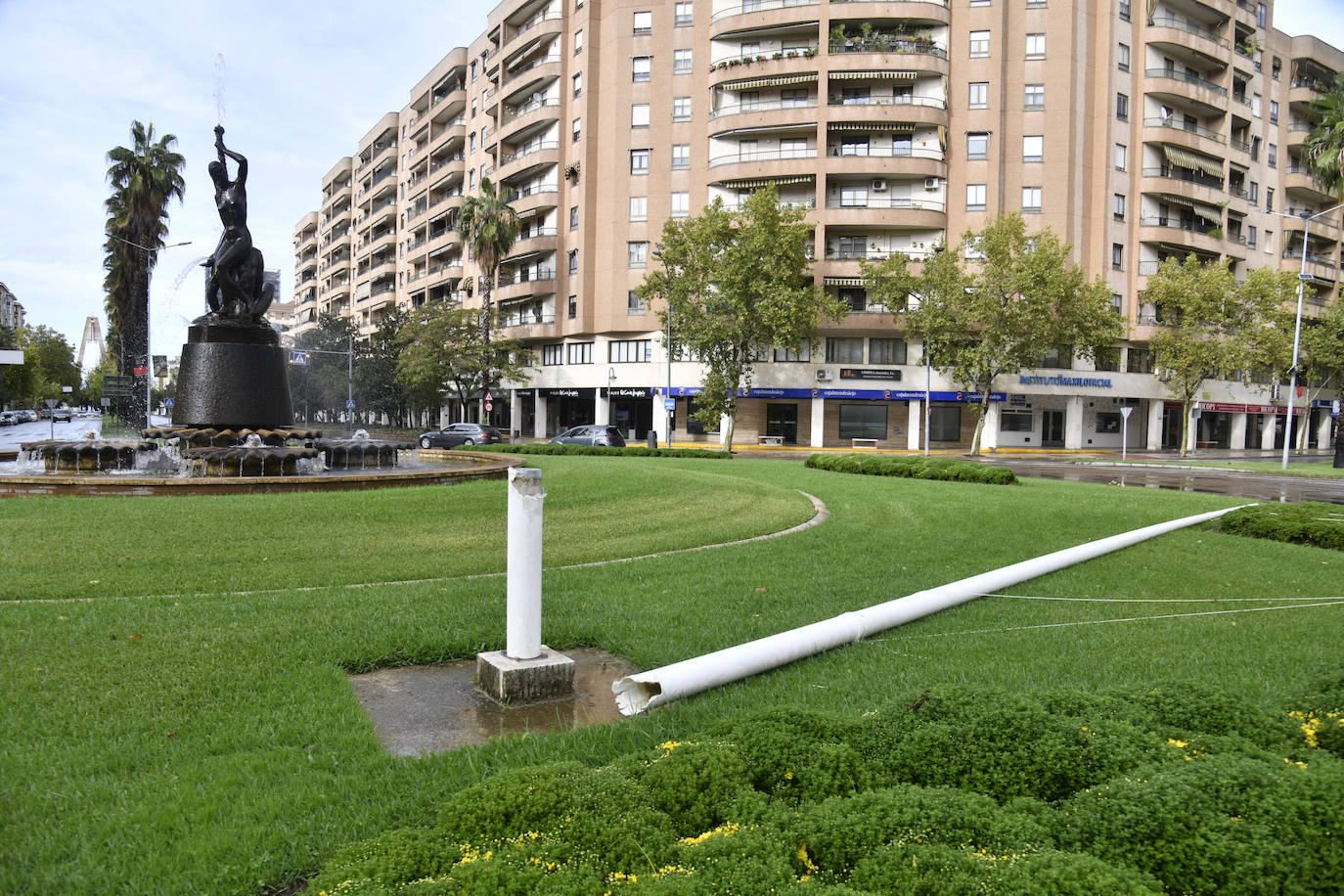 Fotos: La borrasca Béatrice causa desperfectos en Badajoz