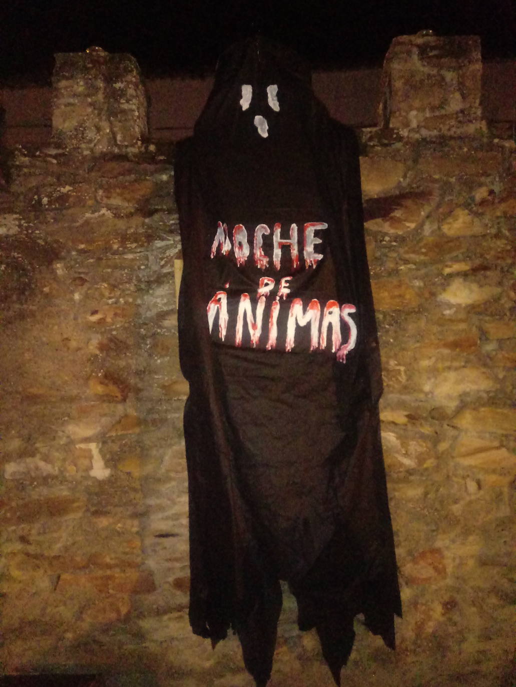 La calle Venero y su entorno acogieron las activiadades de 'Noche de Ánimas' 2022. 