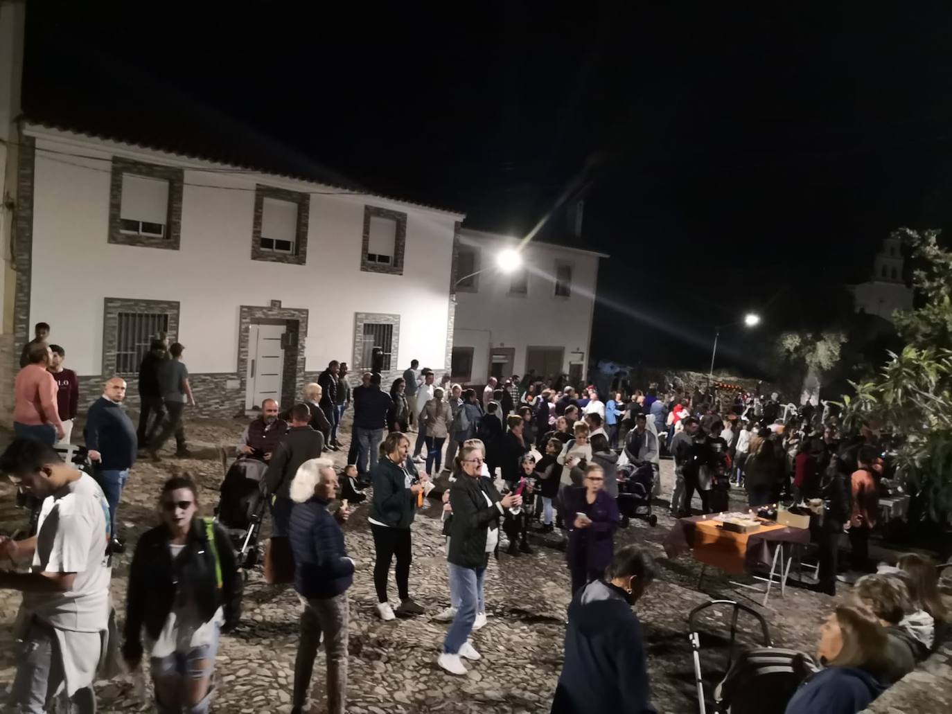 La calle Venero y su entorno acogieron las activiadades de 'Noche de Ánimas' 2022. 