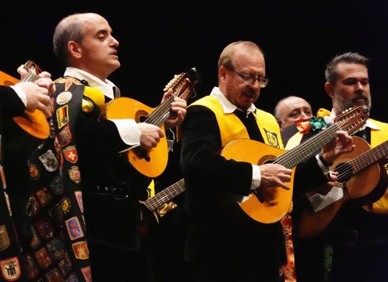 Fotos: Certamen de tunas en el Lopez de Ayala