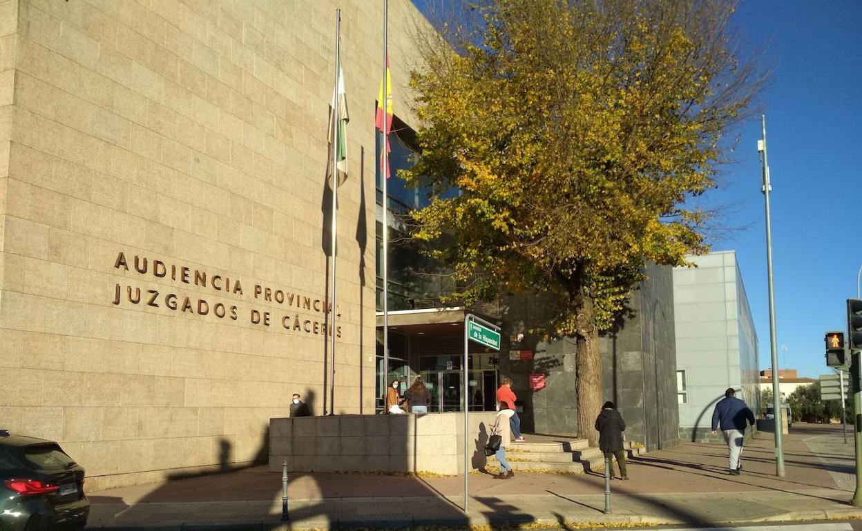Sede de la Audiencia Provincial de Cáceres. 