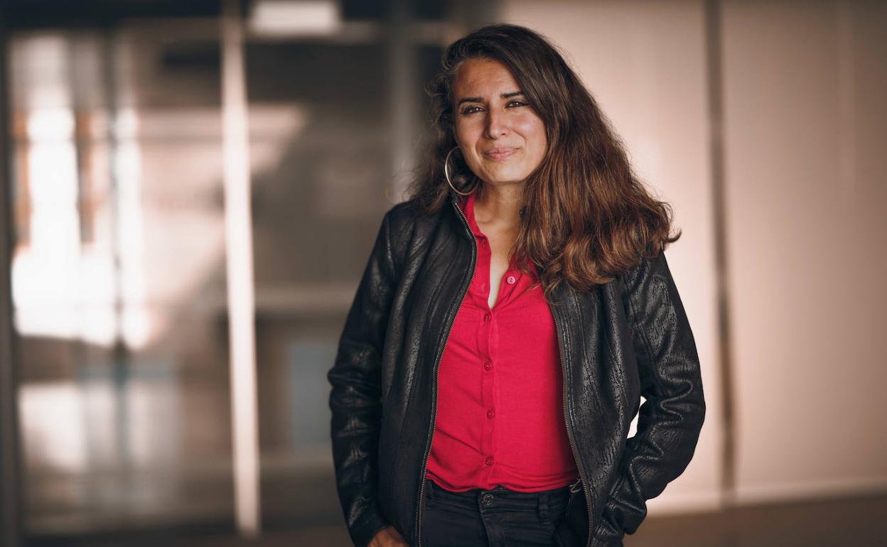 Irene de Miguel en la Asamblea de Extremadura. 