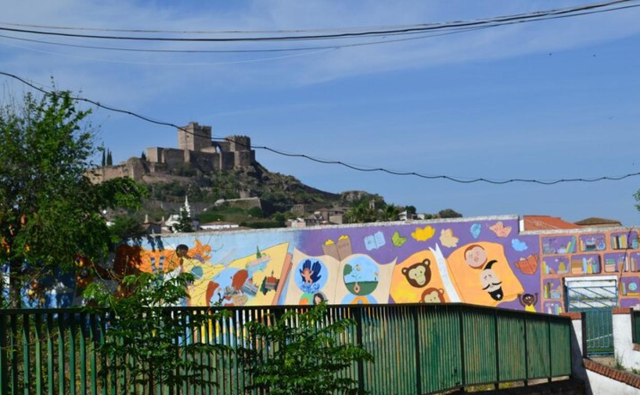 Una de las propuestas quiere transformar el antiguo edificio del colegio público «Pedro Márquez» en un centro comunitario.