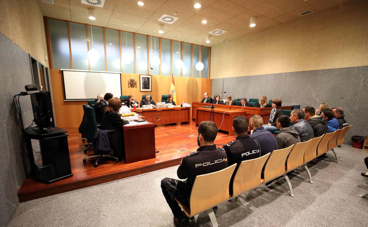 Sesión de un juicio celebrado en la Audiencia Provincial con sede en Mérida. 