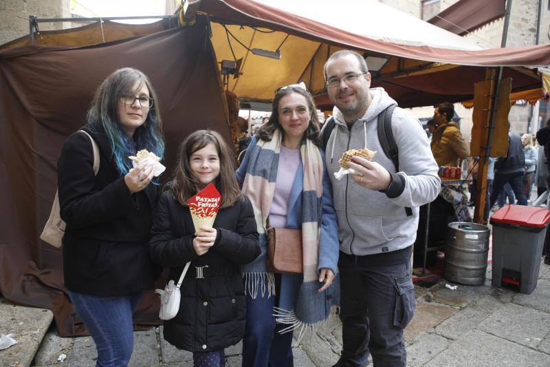 Fotos: El Mercado Medieval de Cáceres, ante su jornada más multitudinaria