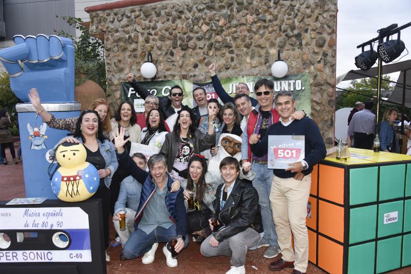Fotos: ¿Conoces a los asistentes de la fiesta de los noventa en Badajoz?