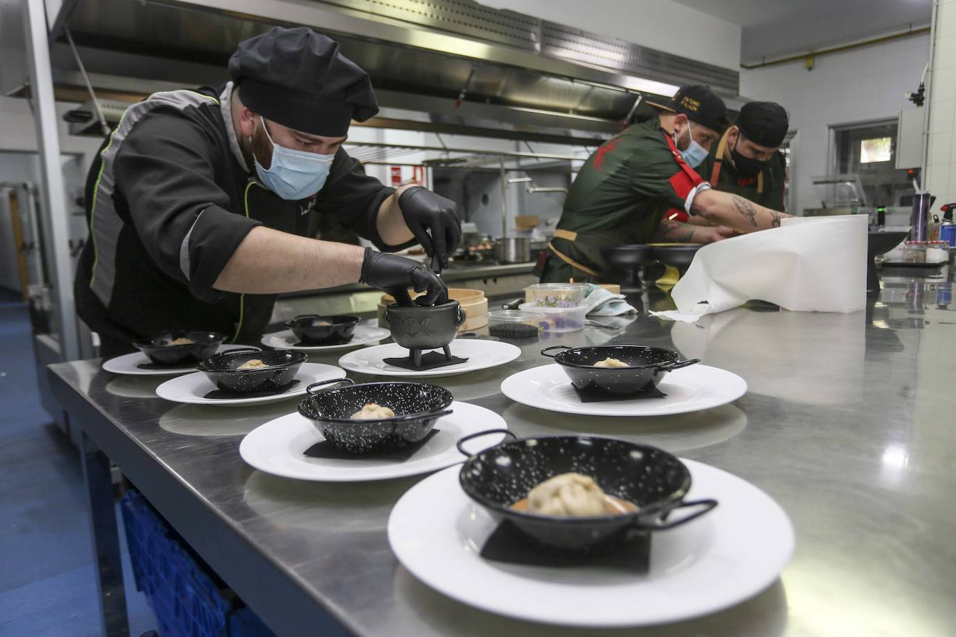 Antonio Falcón con el primer premio