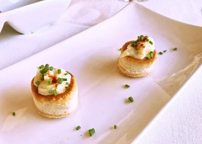 Imagen secundaria 1 - Barra y aperitivos.