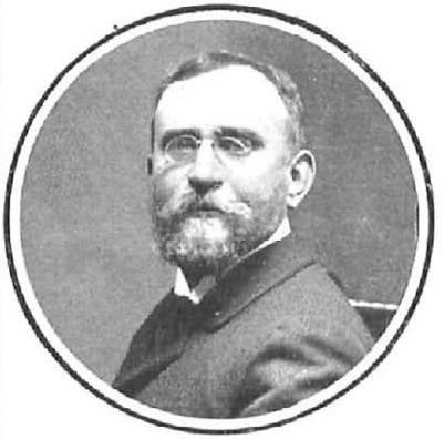 Juan de Armada y Losada, marqués de Figueroa, que fue presidente del Congreso de los Diputados en 1919 y dos veces ministro de 1904 a 1909. Es quien escribe, en 1905, el viaje de la Sociedad Española de Excursiones a Mérida, Cáceres y Plasencia.