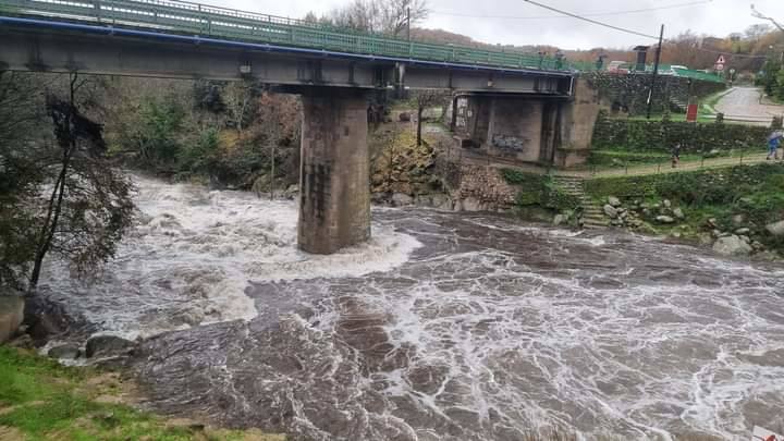 Fotos: Espectacular bajada de agua en las gargantas de Cuartos y Vadillo