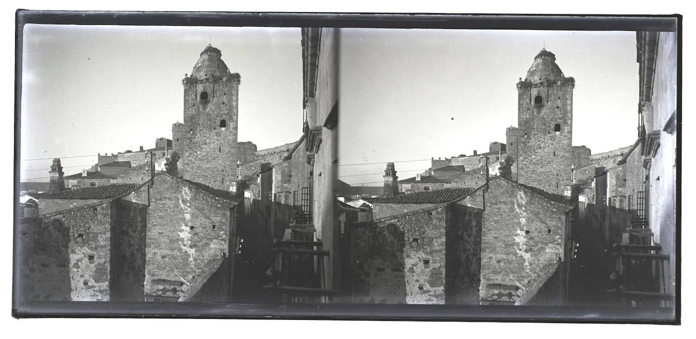 Torre del Alfiler en 1928.