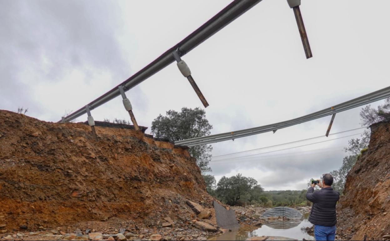 6,1 millones de euros para arreglar las carreteras extremeñas afectadas por Efraín