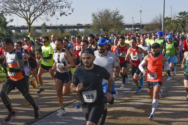 Fotos: Búscate en la San Silvestre pacense