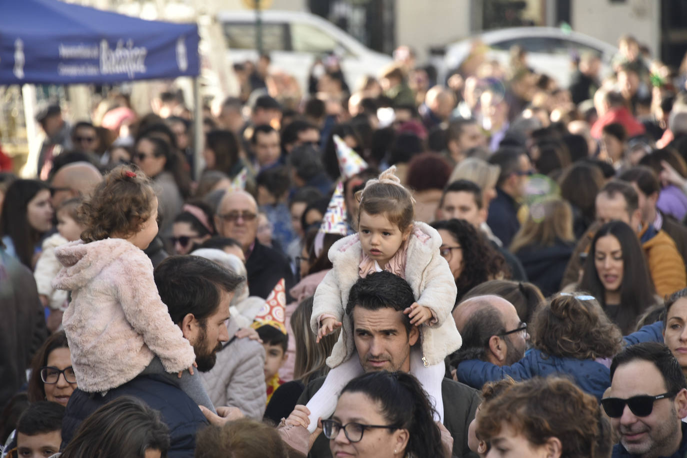 Fotos: La Nochevieja infantil llena la plaza de España de Badajoz