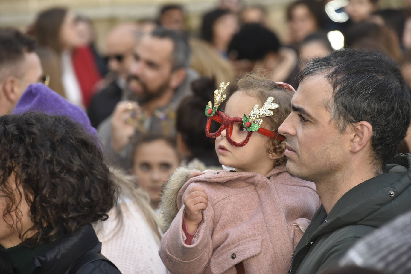 Fotos: La Nochevieja infantil llena la plaza de España de Badajoz