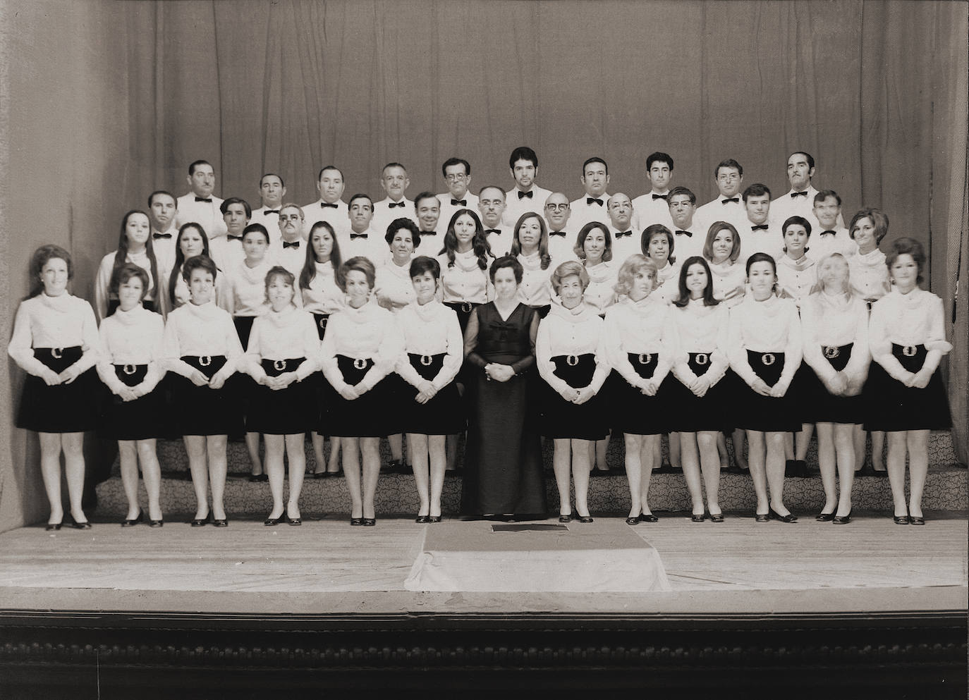Concierto sacro en 1971 en la Iglesia de Santiago.