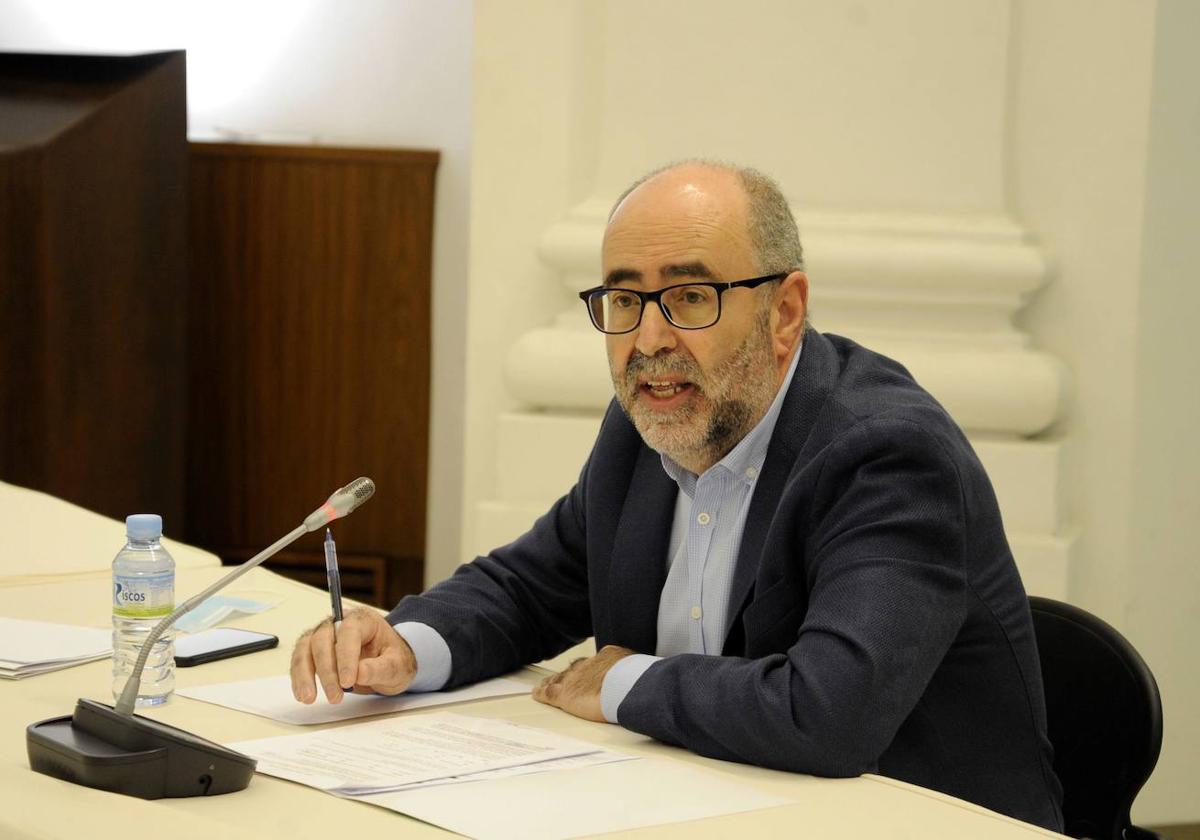 El secretario general de Presupuestos y Financiación del Gobierno regional, Isidoro Novas.