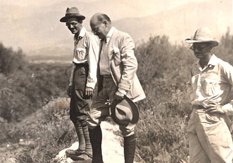Sadí, Gustavo Pittaluga y Eliseo en una campaña antipalúdica posiblemente por La Vera (Cáceres).