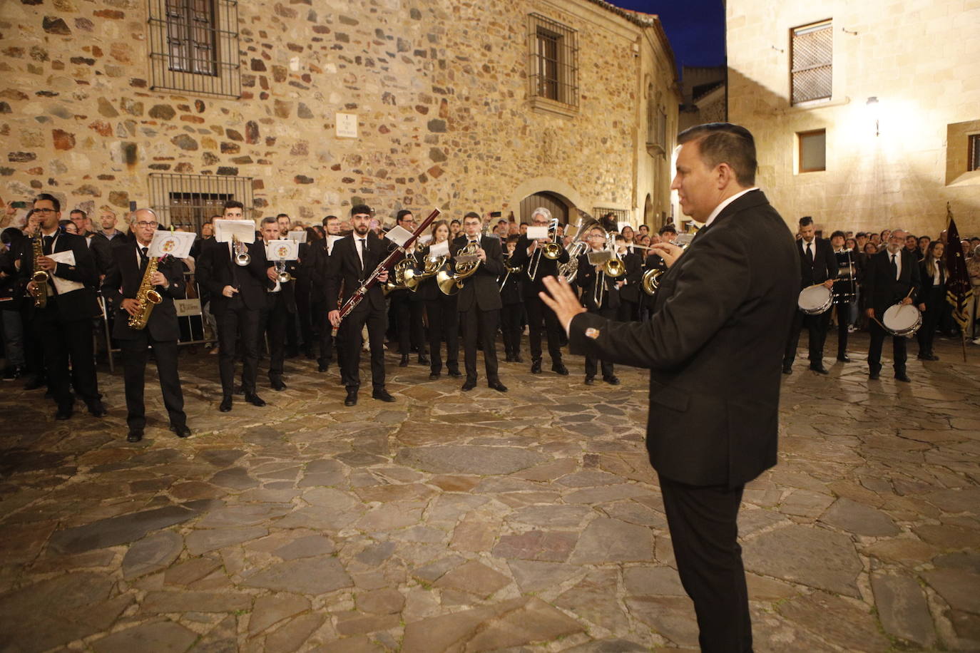 Lunes Santo en Cáceres, en imágenes