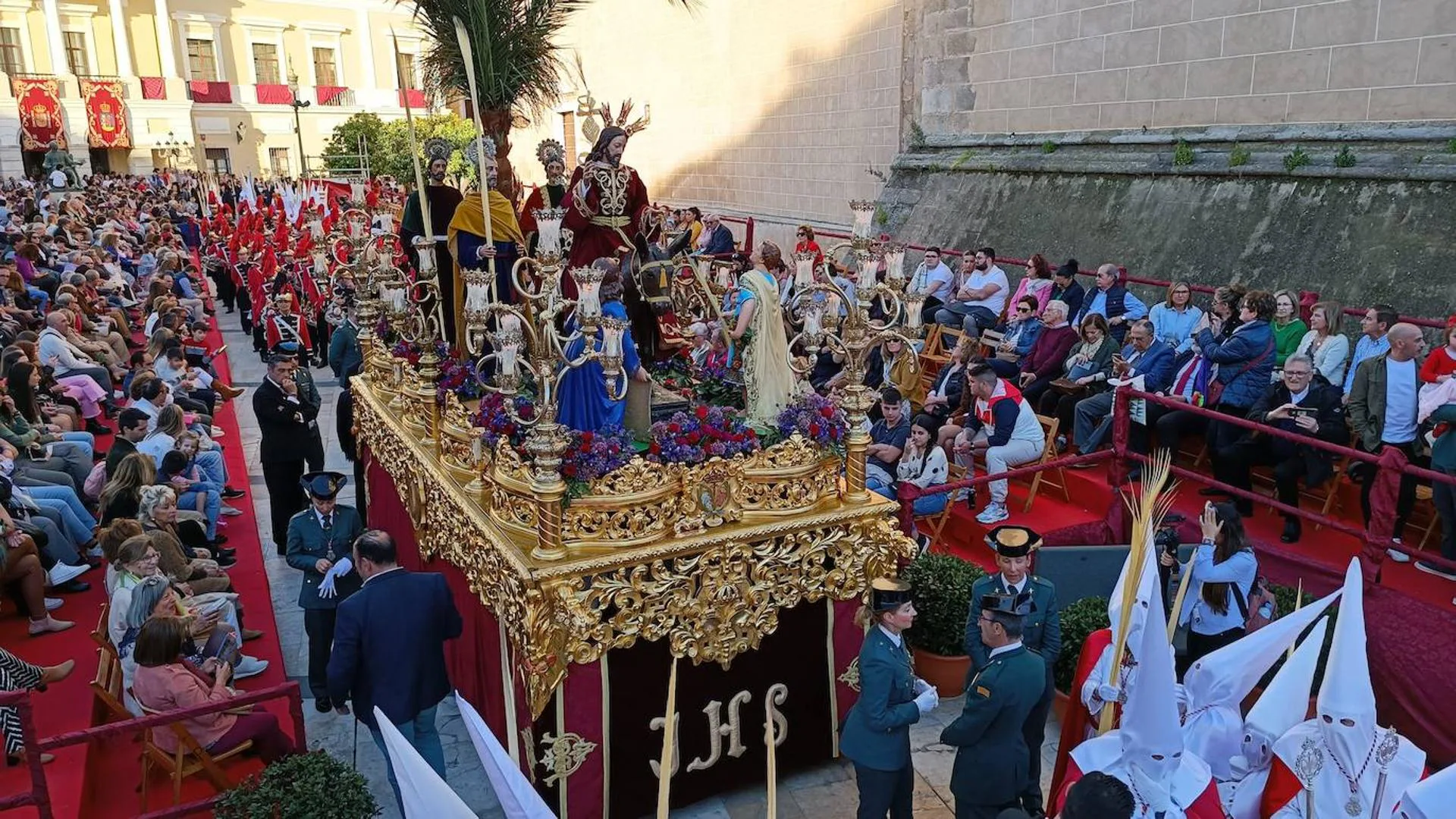 Afirmar bibliotecario Notable Semana Santa en Extremadura: fechas y procesiones: Programación de la  Semana Santa 2023 en Badajoz | Hoy.es