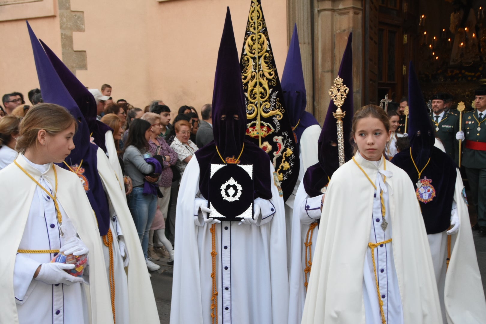Salida de la cofradía de Santo Domingo