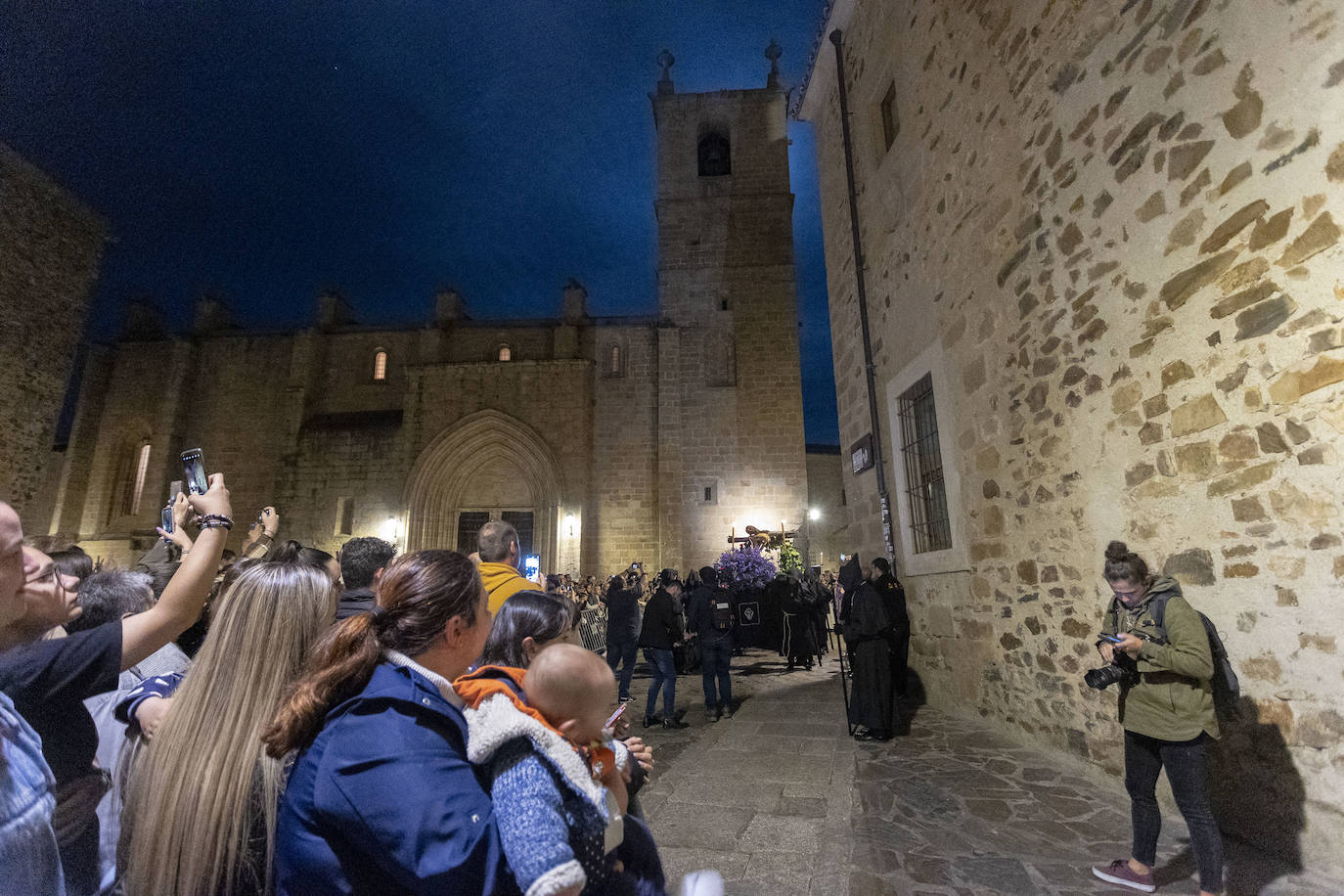 Procesión del Cristo Negro, en imágenes