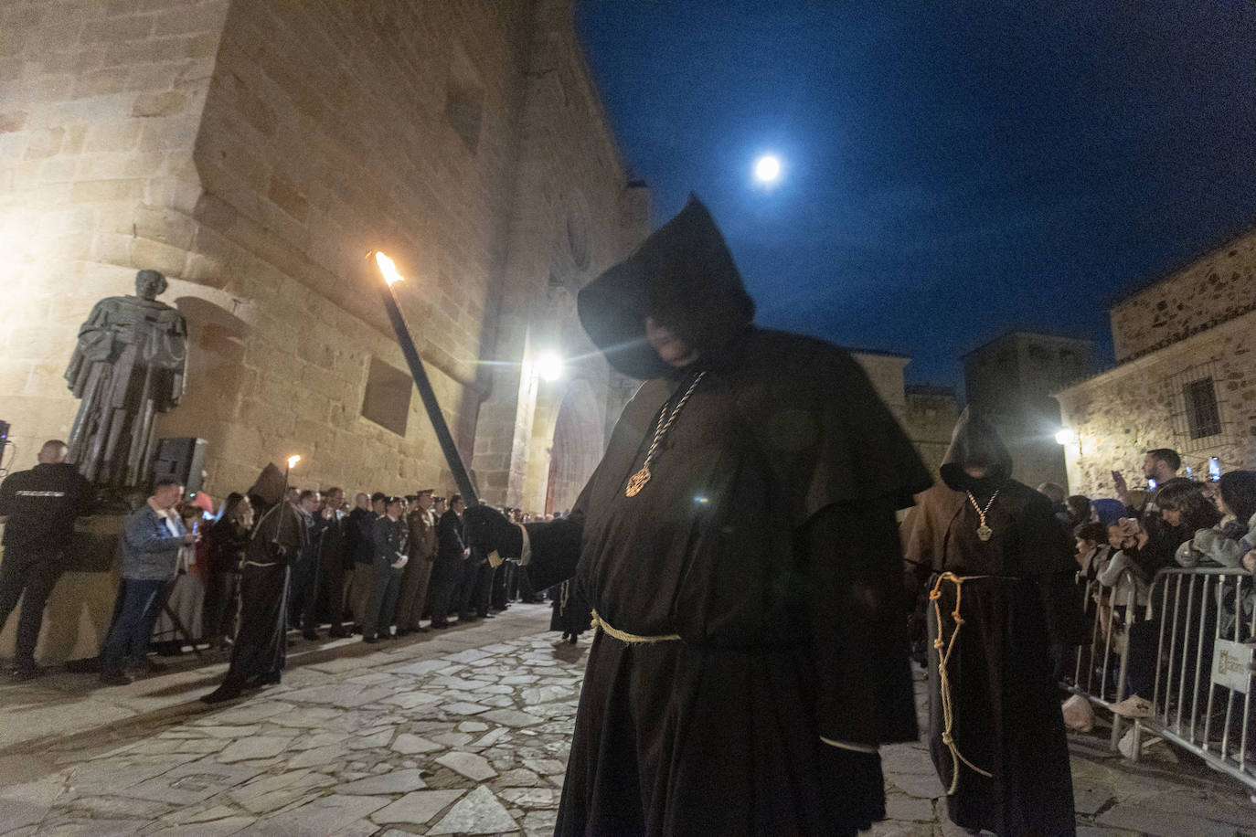 Procesión del Cristo Negro, en imágenes