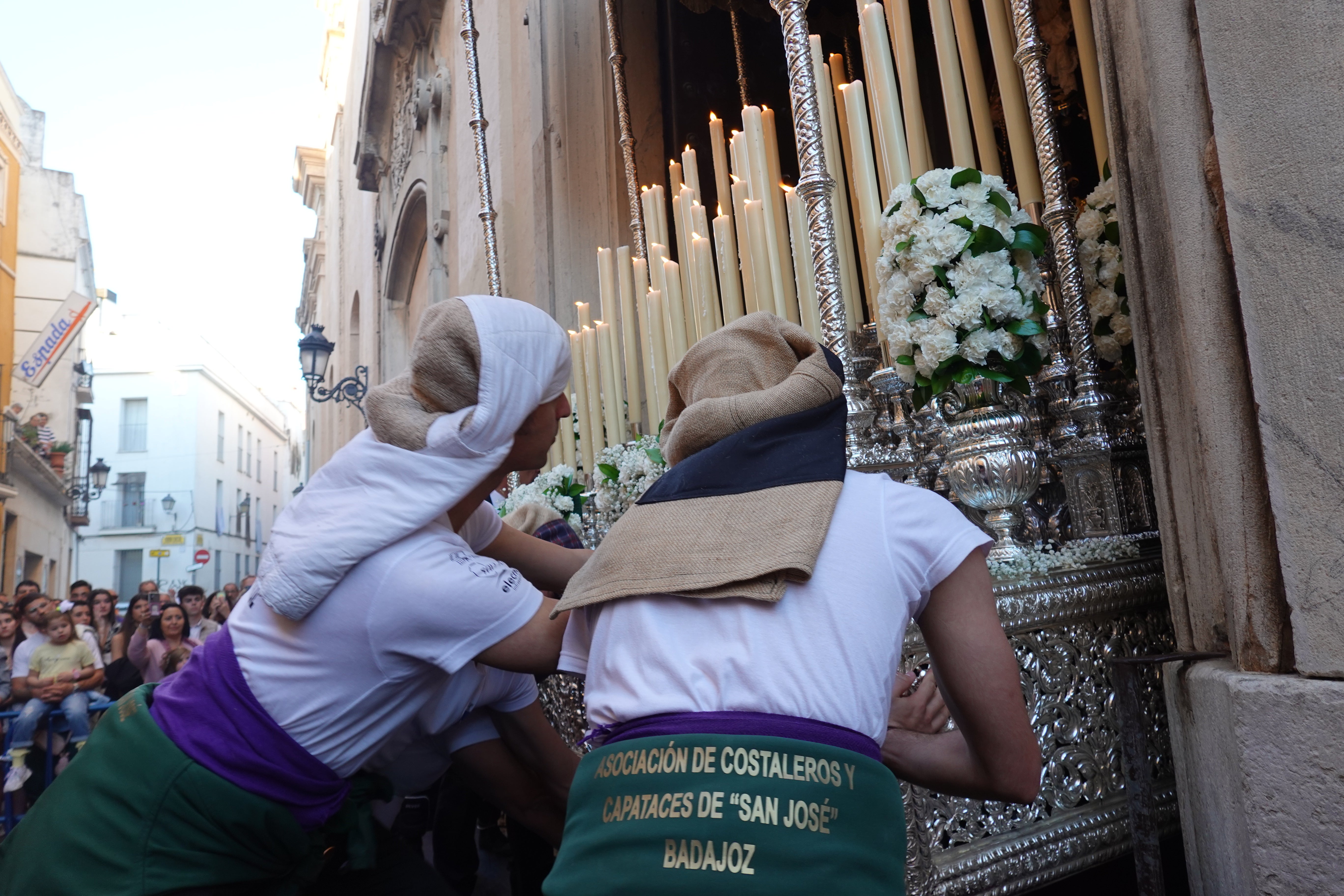 Las mejores imágenes del Jueves Santo en Badajoz