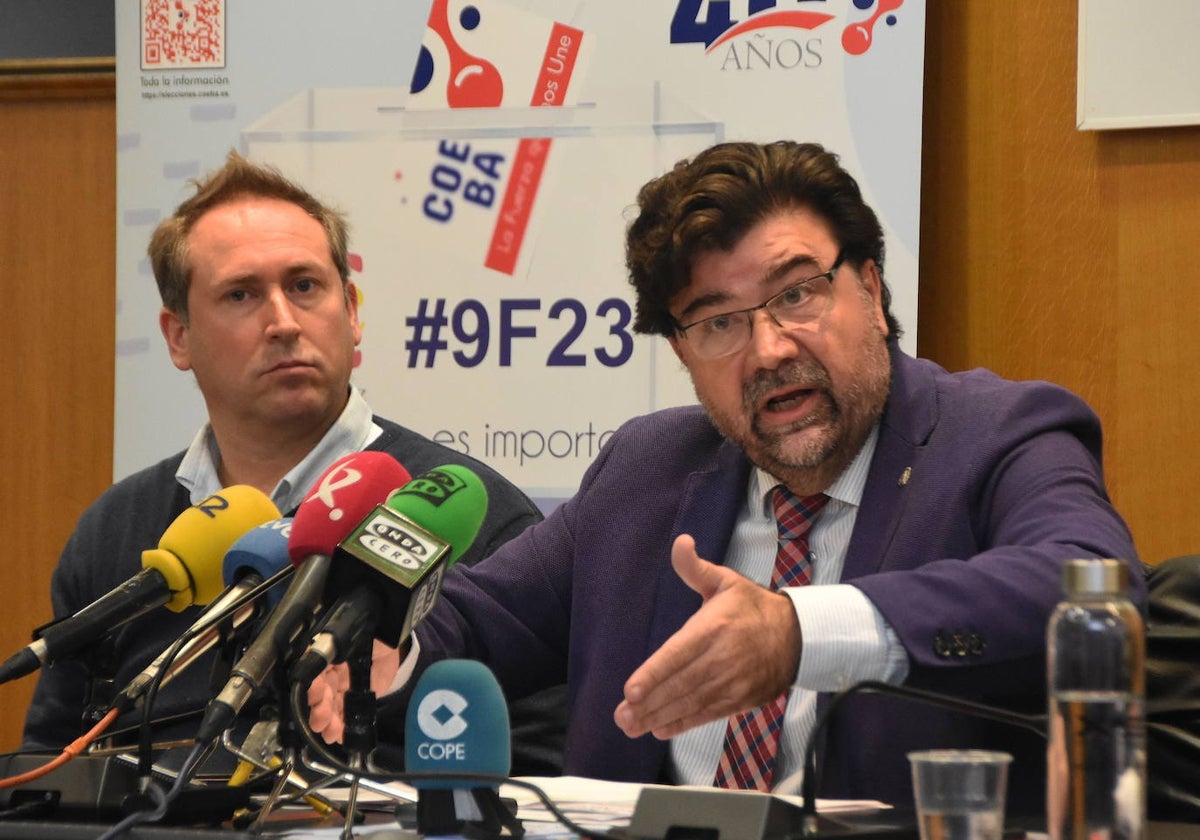 Javier Peinado, presidente de Coeba, durante la presentación de la candidatura a la Cámara de Comercio.