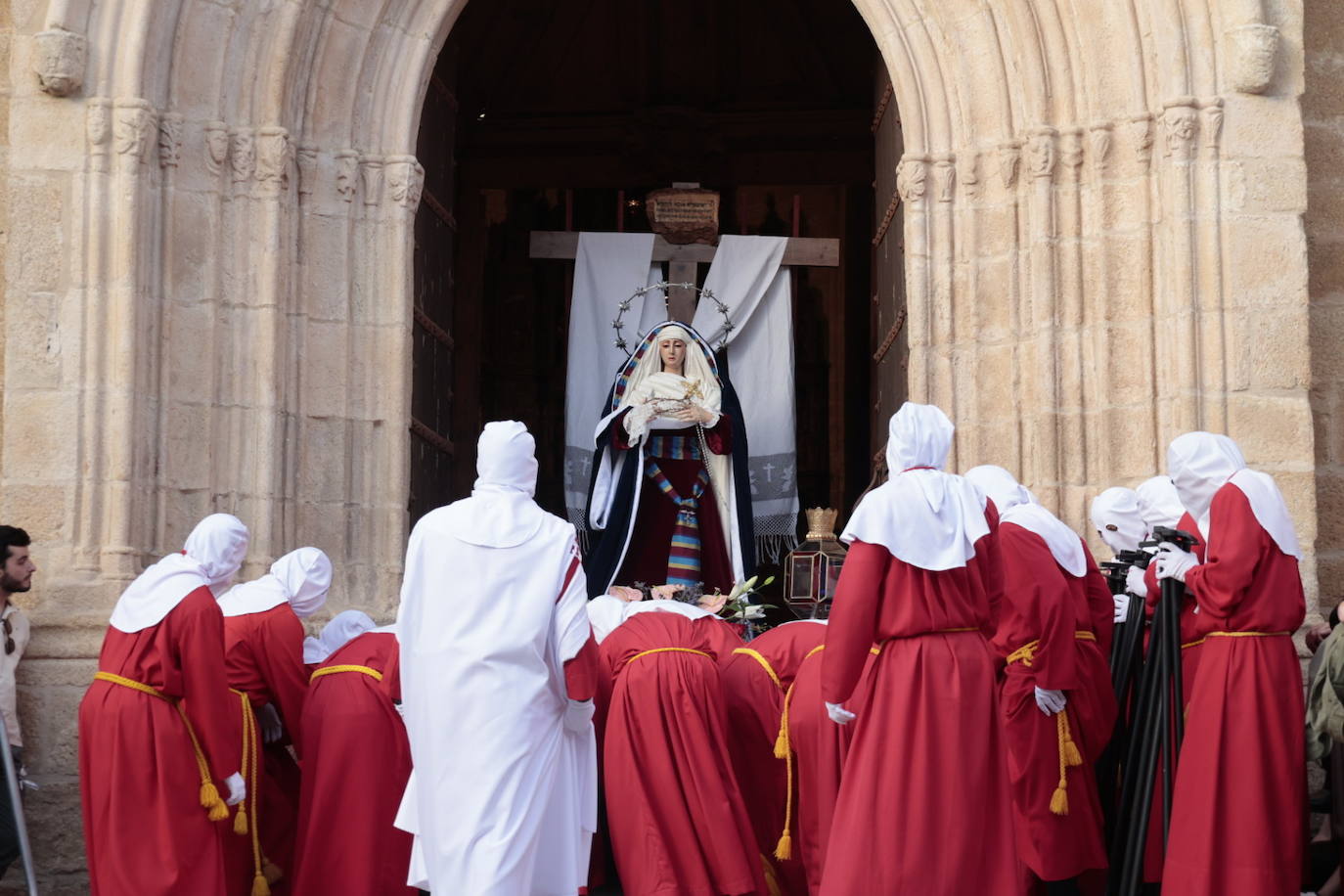 Procesión del Cristo de las Batallas con el paso de Nuestra Señora del Buen Fin.