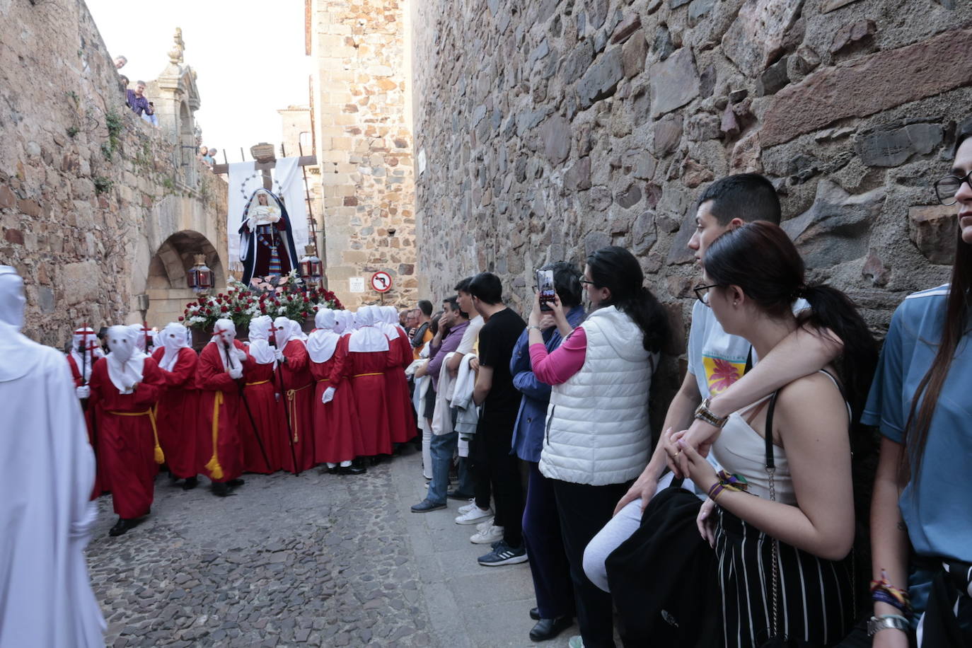 Procesión del Cristo de las Batallas con el paso de Nuestra Señora del Buen Fin.