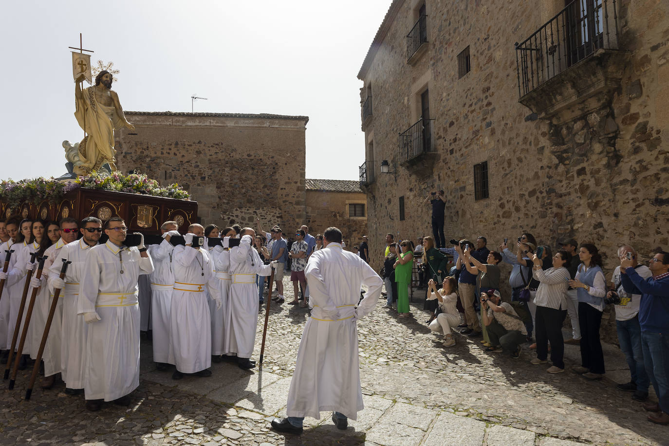 Domingo de Resurrección apoteósico en Cáceres