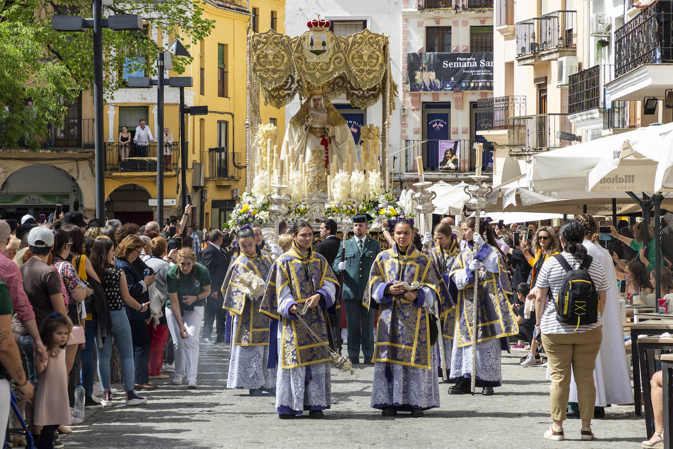 El Domingo de Resurrección placentino, en imágenes