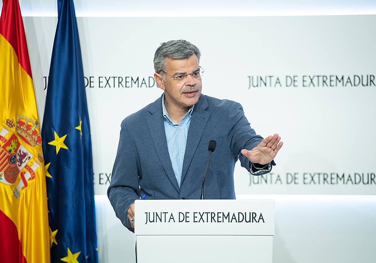 Extremadura pedirá ayudas en la Mesa de la Sequía si sigue sin llover