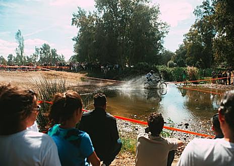 Imagen secundaria 1 - Rosa-Morais y Megre, vencedores del prólogo de la VII Baja TT Dehesa Extremadura