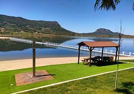 Playa de Peloche en Herrera del Duque.