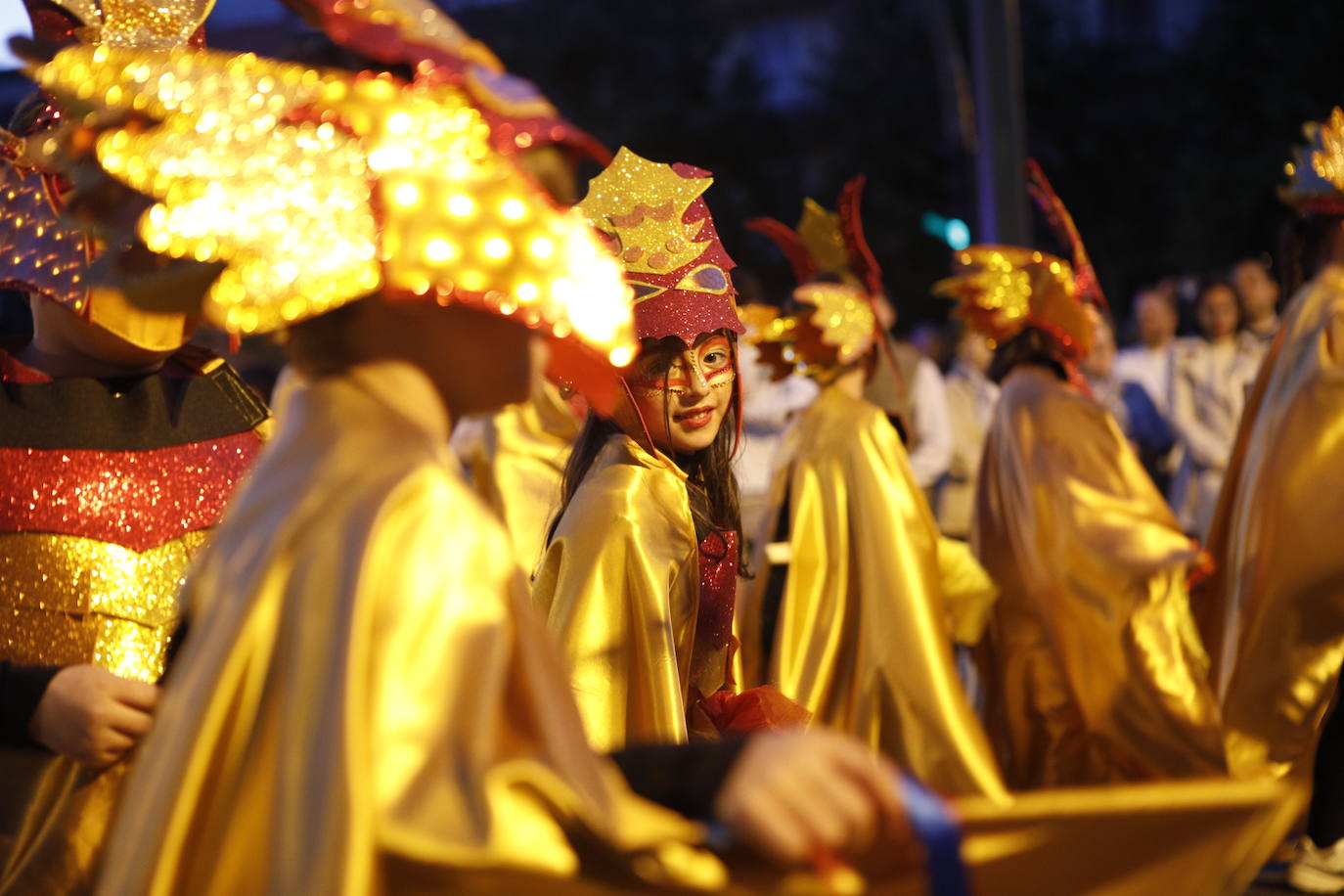 Las mejores imágenes del desfile de San Jorge en Cáceres (II)