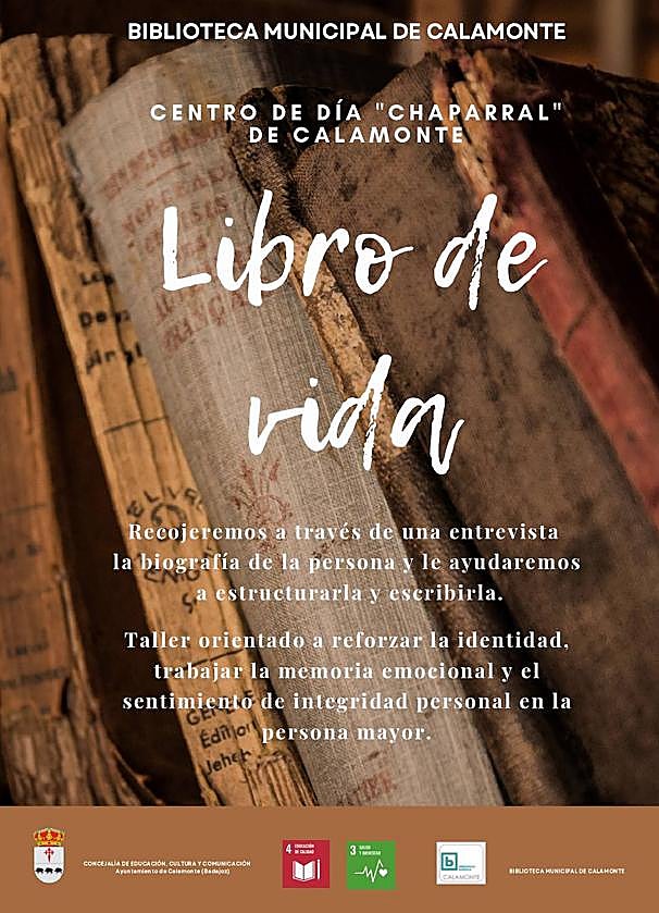 El Centro de Día 'Chaparral' celebra el Día del Libro elaborando Libros de Vida