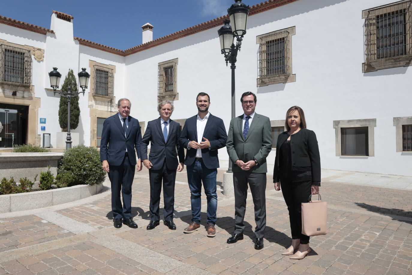 El ciclo &#039;90 años de HOY&#039; continúa con la participación de Antonio Garamendi