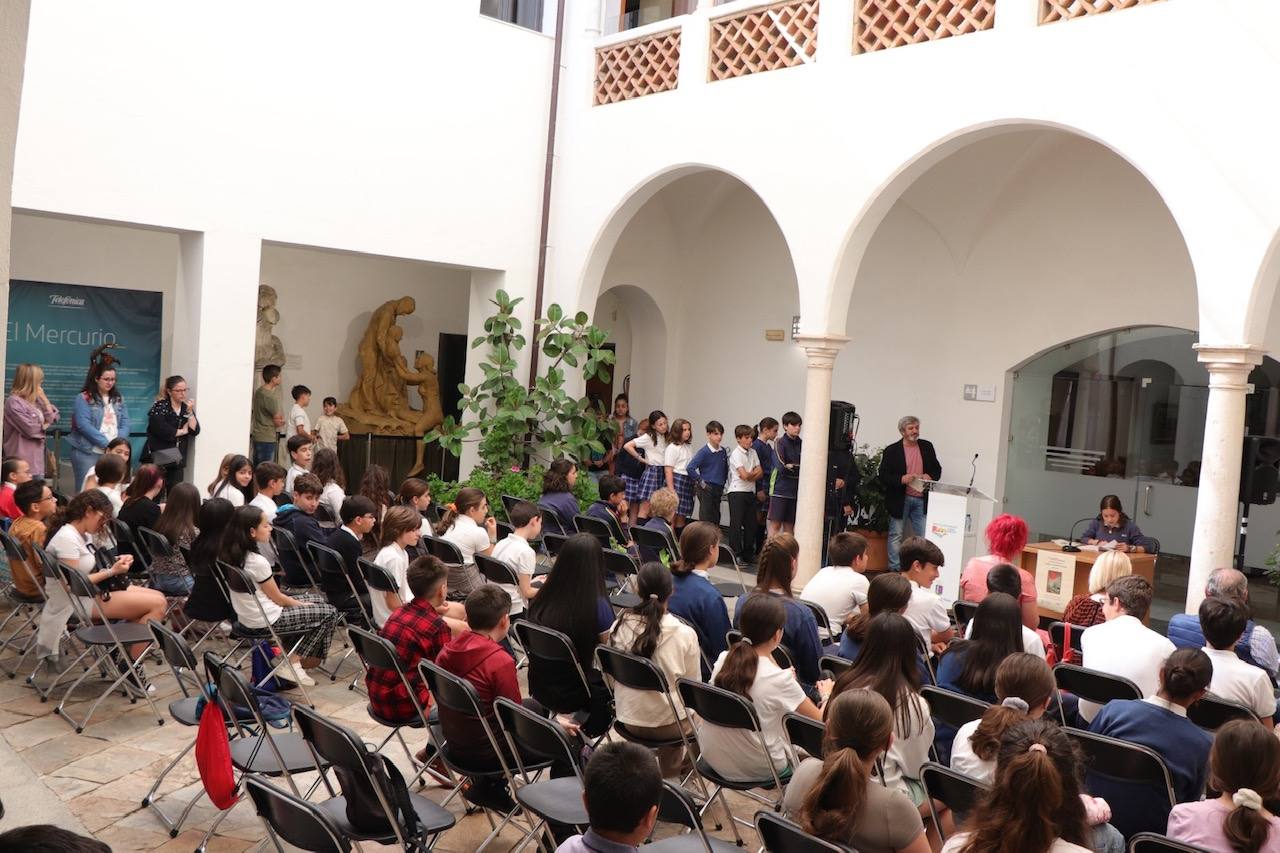 Maratón de lectura en el Museo de la Ciudad. 