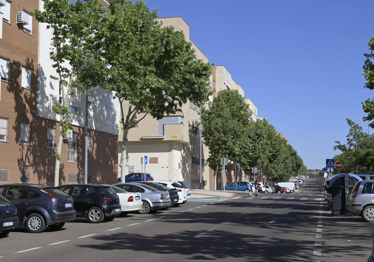 La calle Juan de Ávalos, donde arrancará el nuevo carril bici.