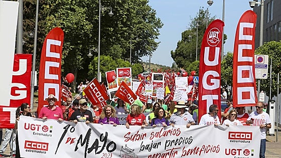 «Hay que apostar por la industria en Extremadura, es la que genera empleos y de calidad»