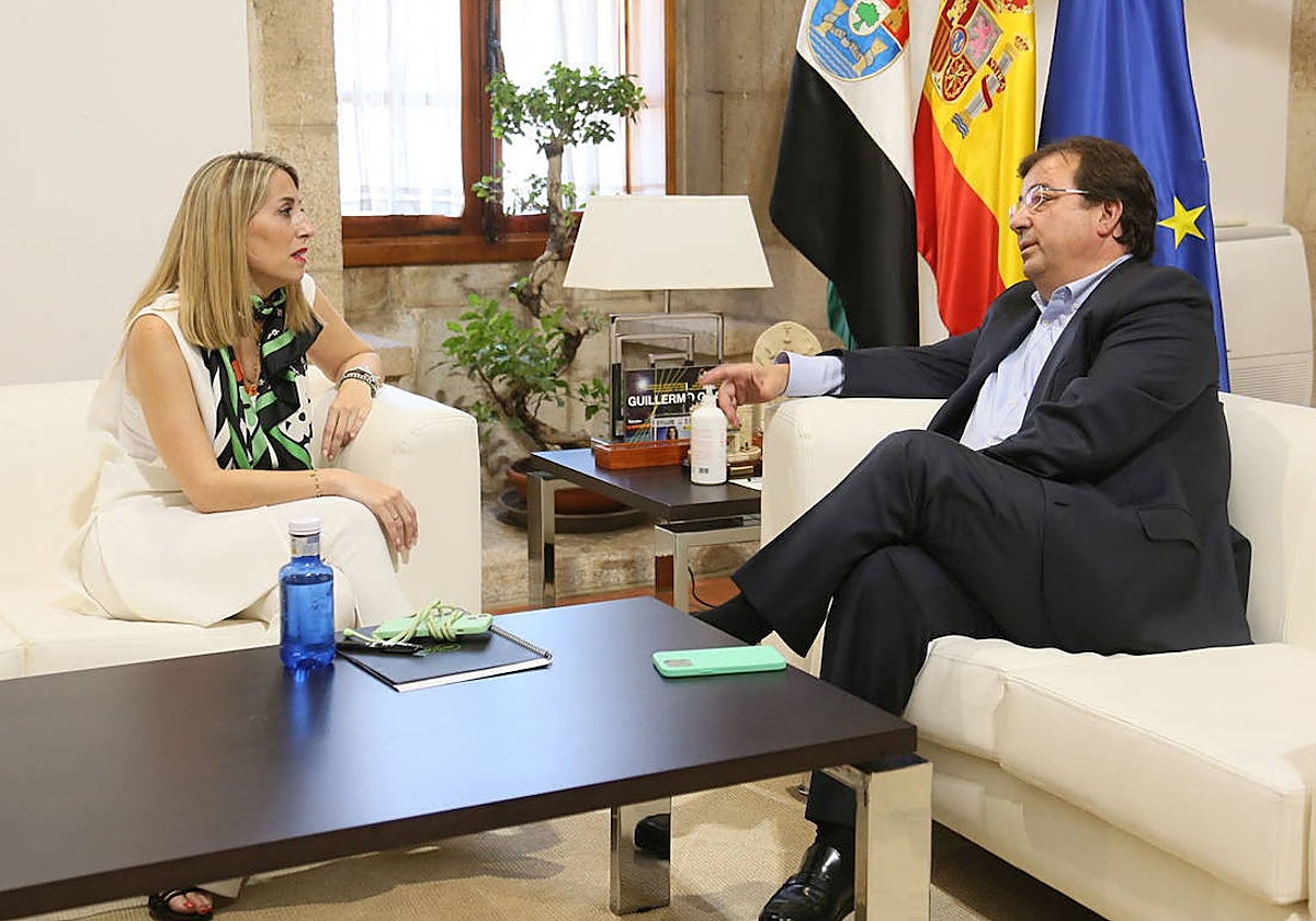 María Guardiola y Guillermo Fernández Vara en una imagen de archivo.