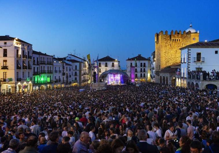 Womad se despide con 113.000 personas y con la vista puesta en eliminar los botellones