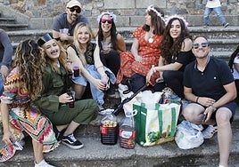 El botellón no es Womad