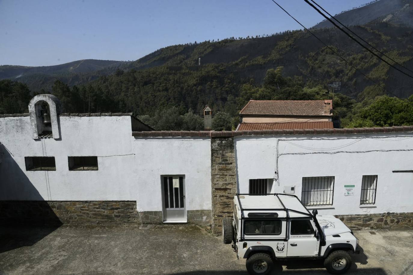 El incendio en Hurdes y Sierra de Gata, en imágenes (IV)