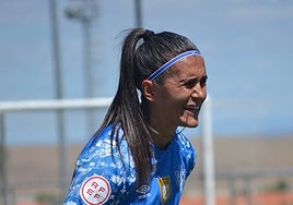 Tatiana Fernández arenga a sus compañeras.