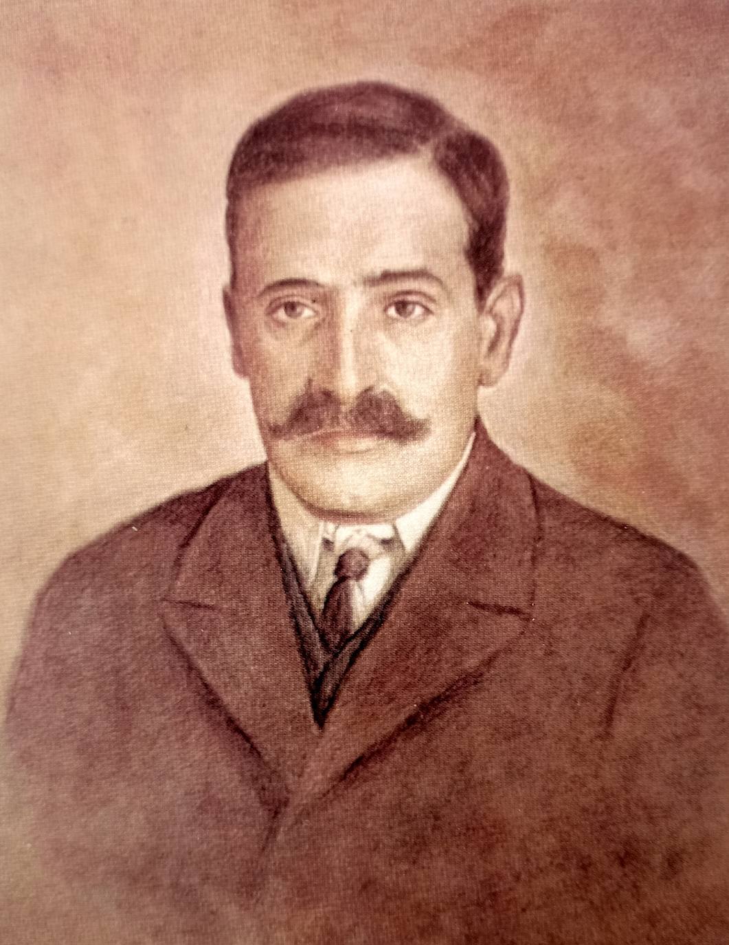 Juan de la Riva fue alcalde de Cáceres los años 1903, 1904 y 1909. Se suicidó en la puerta del cementerio en 1913.